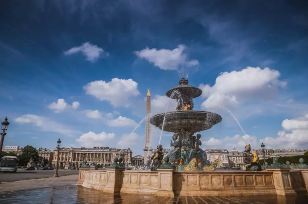 Place de la Concorde, plus belle place de Paris.